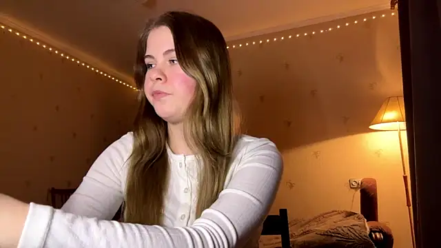 Amy Maev online show from 6, 3, 2026