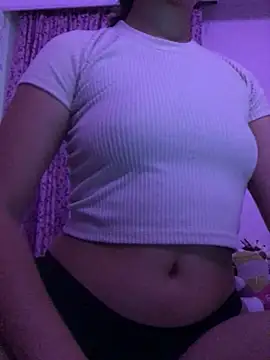 eemilyy22 online show from 24, 2, 2026