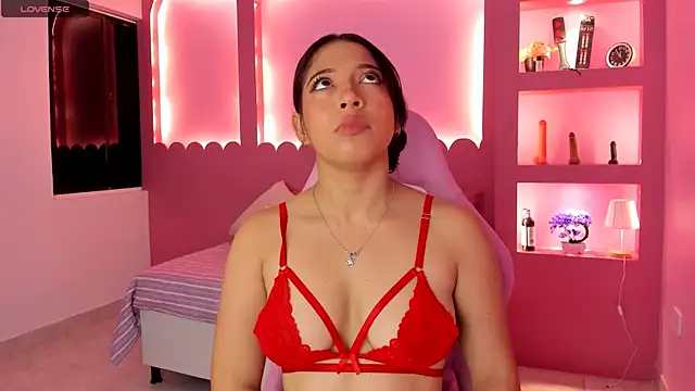 Snapshot of Holy_Lux chatting on 1, 4, 2026 Holy Lux online show from 1, 4, 2026