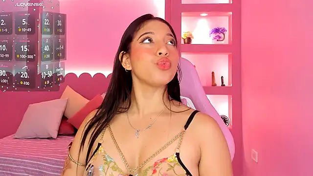 Snapshot of Holy_Lux chatting on 1, 4, 2026 Holy Lux online show from 1, 4, 2026