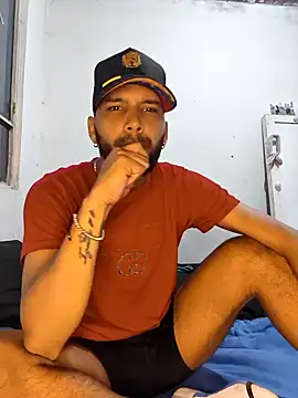 Latino-Sexy21 online show from 25, 2, 2026