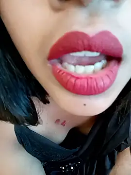 CuteShruti online show from 16, 4, 2026