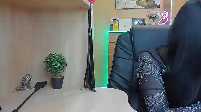 KristiTopxx online show from 4, 12, 2024