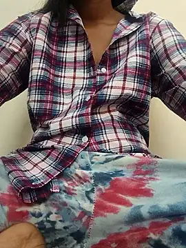 Lovely sanah online show from 25, 2, 2026