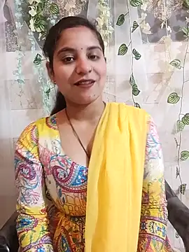 Snapshot of lovely-girl99 chatting on 8, 4, 2026 lovely-girl99 online show from 8, 4, 2026
