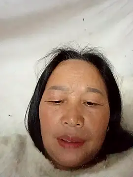 Snapshot of heesuu11 chatting on 30, 4, 2026 heesuu11 online show from 30, 4, 2026
