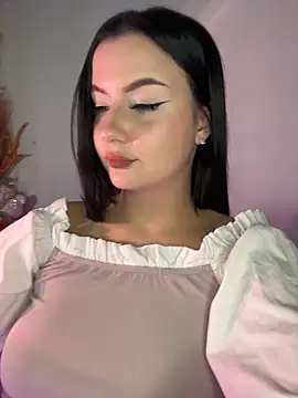 LolaKONG online show from 5, 3, 2026