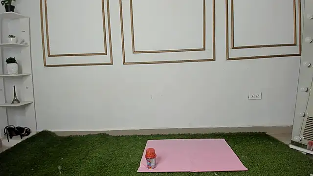 emily gaviria1 online show from 27, 3, 2026