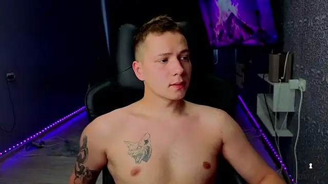 Snapshot of Karl_Night_ chatting on 5, 8, 2026 Karl Night online show from 5, 8, 2026