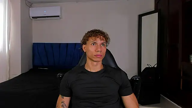 Snapshot of adam_smiith1 chatting on 27, 2, 2026 adam smiith1 online show from 27, 2, 2026