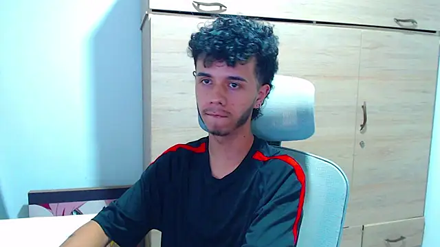 axeldarkk online show from 23, 2, 2026