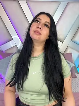 Ashleeyprincess01 online show from 28, 3, 2026