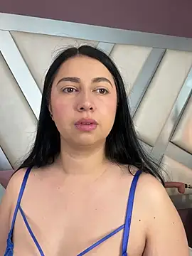 Ashleeyprincess01 online show from 3, 4, 2026