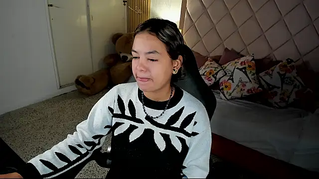 dulce lyraa1 online show from 16, 7, 2026