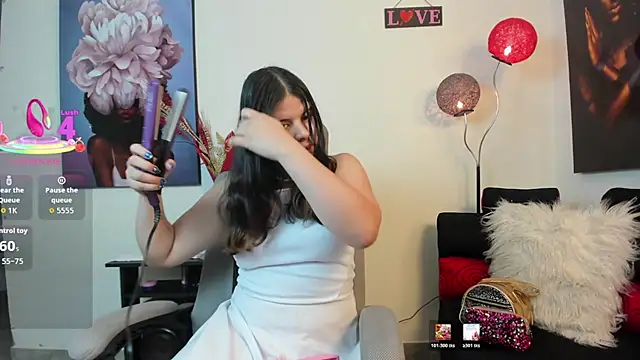 Snapshot of VelvetSirenLight chatting on 24, 2, 2026 VelvetSirenLight online show from 24, 2, 2026