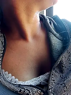 mami-rubi online show from 12, 4, 2026