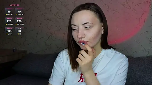 Snapshot of JeannaLanno chatting on 9, 5, 2026 JeannaLanno online show from 9, 5, 2026