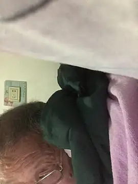 Snapshot of yaocaobi8 chatting on 23, 3, 2026 yaocaobi8 online show from 23, 3, 2026