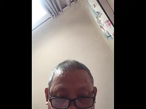 Snapshot of yaocaobi8 chatting on 12, 4, 2026 yaocaobi8 online show from 12, 4, 2026