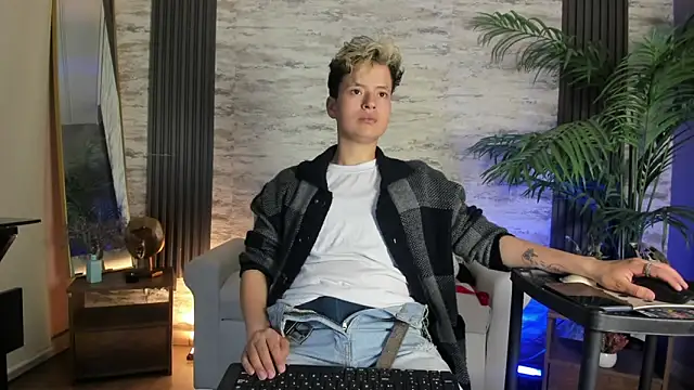 RedHood 1 online show from 27, 3, 2026