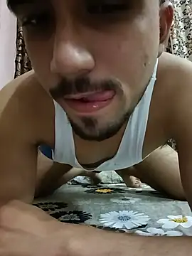 Snapshot of big_indiancock chatting on 20, 5, 2026 big indiancock online show from 20, 5, 2026