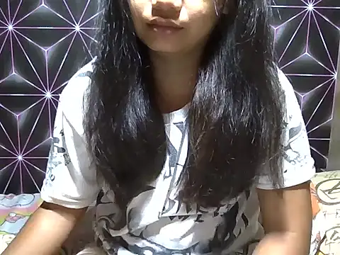 Snapshot of Flowerbebe chatting on 17, 3, 2026 Flowerbebe online show from 17, 3, 2026