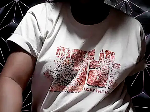 Flowerbebe online show from 17, 5, 2026