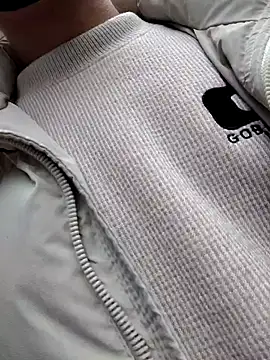 Snapshot of Qianluo003 chatting on 2, 3, 2026 Qianluo003 online show from 2, 3, 2026