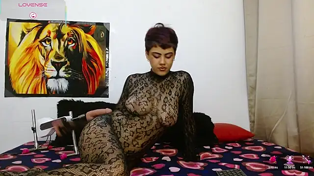 Divinejewel69 online show from 11, 3, 2026