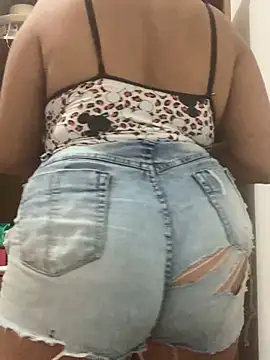 Snapshot of CerejaVermelha chatting on 3, 3, 2026 CerejaVermelha online show from 3, 3, 2026