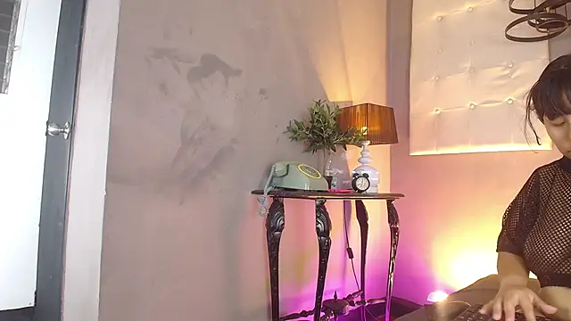 Snapshot of Assly_Love chatting on 3, 3, 2026 Assly Love online show from 3, 3, 2026