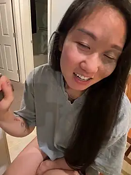 Snapshot of Asianxx chatting on 4, 3, 2026 Asianxx online show from 4, 3, 2026