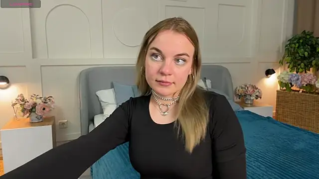 Glow Margo online show from 2, 3, 2026