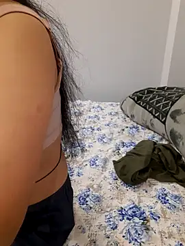 NeetuKumri online show from 7, 4, 2026