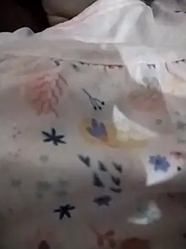 Snapshot of Hey__honey chatting on 15, 4, 2026 Hey honey online show from 15, 4, 2026