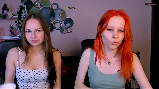 Snapshot of cassandra_nik chatting on 24, 4, 2026 cassandra nik online show from 24, 4, 2026