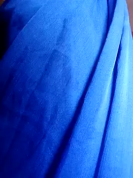 sexyladdupilla online show from 12, 4, 2026