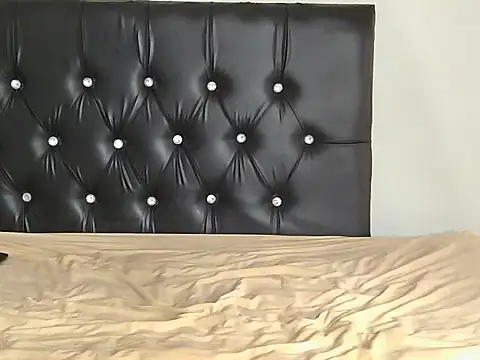 ClitsoCreamy online show from 1, 3, 2026