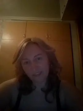 ChristinaYork online show from 17, 4, 2026