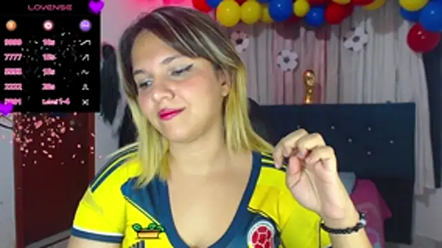 aurora bela online show from 12, 6, 2026