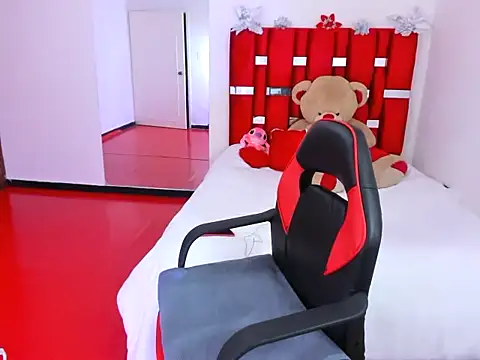 Snapshot of mia_rouse11 chatting on 1, 3, 2026 mia rouse11 online show from 1, 3, 2026