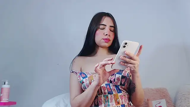 Juliette a online show from 27, 2, 2026