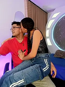 Snapshot of ritzabeth_daniel chatting on 8, 3, 2026 ritzabeth daniel online show from 8, 3, 2026