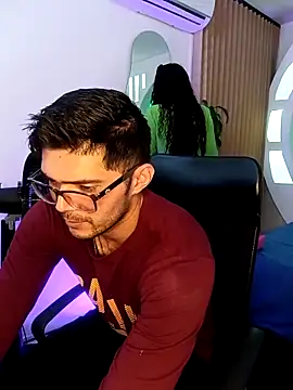 Snapshot of ritzabeth_daniel chatting on 31, 3, 2026 ritzabeth daniel online show from 31, 3, 2026