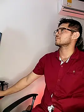 Snapshot of ritzabeth_daniel chatting on 3, 4, 2026 ritzabeth daniel online show from 3, 4, 2026