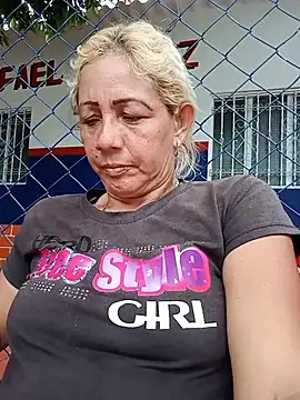 Lamonita05 online show from 16, 4, 2026