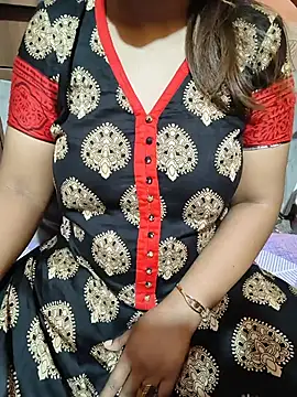 Snapshot of mishti_sharma20 chatting on 24, 7, 2026 mishti sharma20 online show from 24, 7, 2026