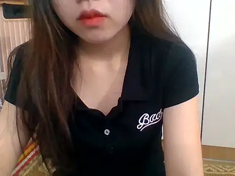 kiraa-007 online show from 11, 4, 2026