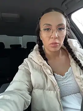 Snapshot of Bunny_Lush chatting on 6, 4, 2026 Bunny Lush online show from 6, 4, 2026