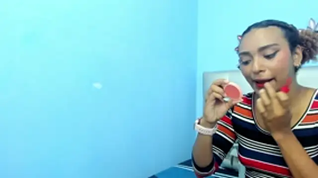 Saray sexylove online show from 8, 4, 2026